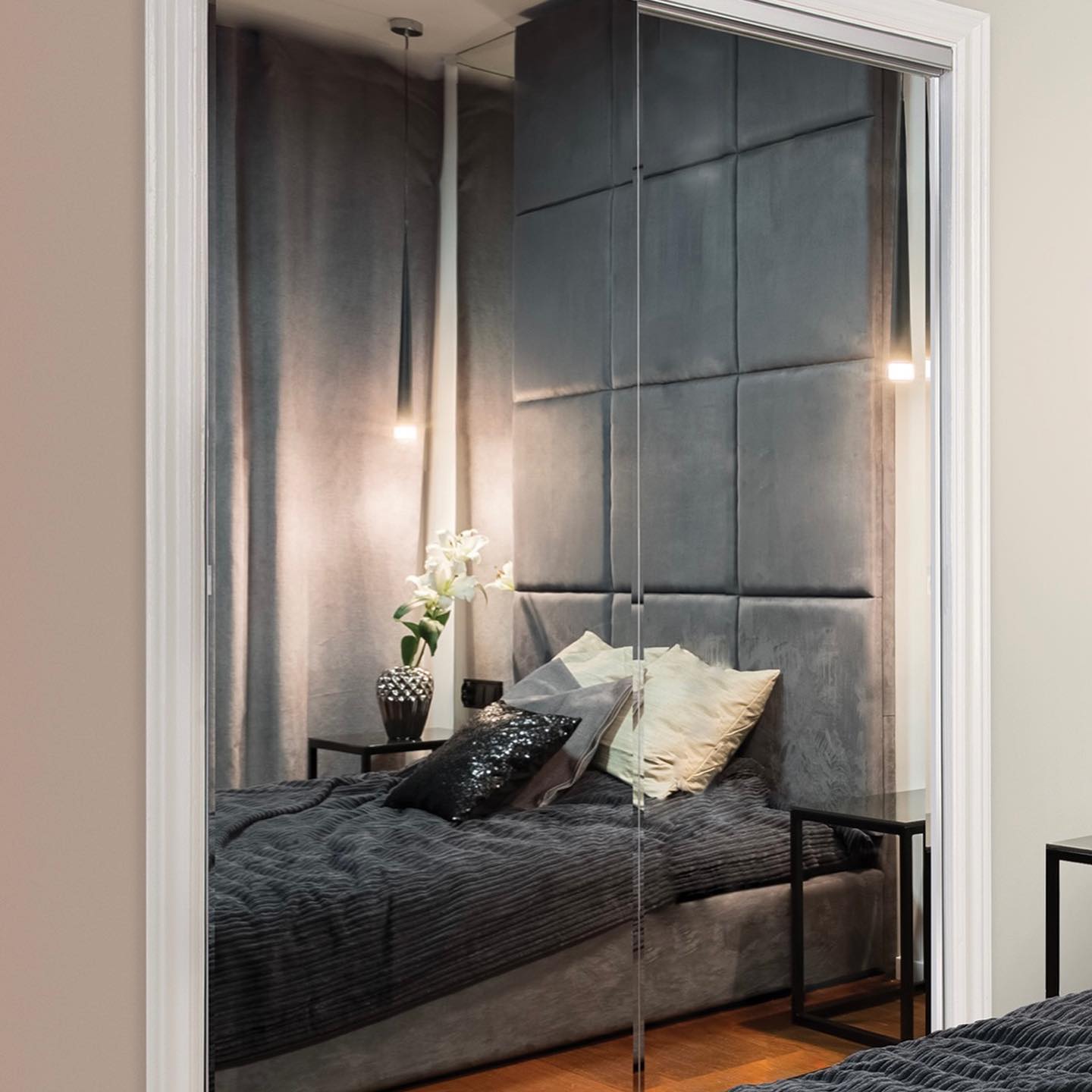 Mirror installation